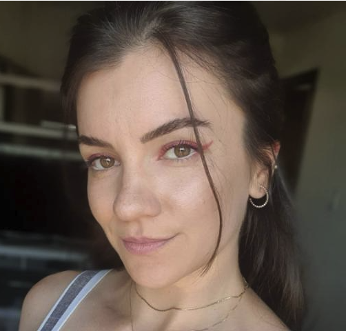Keila Favaron